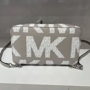 Michael Kors L Graphic Logo Backpack MK White Grey Michael Kors Rhea Medium Color-Block Signature Logo Backpack  main image 4